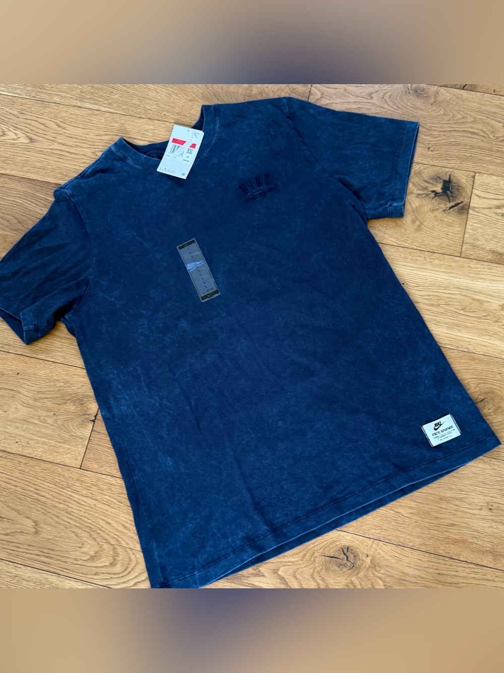 NWT Nike Men’s Obsidian Navy Short Sleeve T-Shirt Size Large Athletic Tee